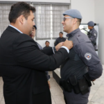 GCM de Suzano recupera motocicleta roubada em área de mata no Miguel Badra