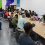 Junho Violeta: Campanha atinge mais de 5 mil idosos em ações de combate à violência no município